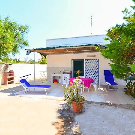 Casa Giuditta Con Piscina A 110 Mt Dalla Di