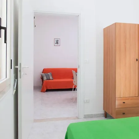 Casa Giuditta Con Piscina A 110 Mt Dalla Di *